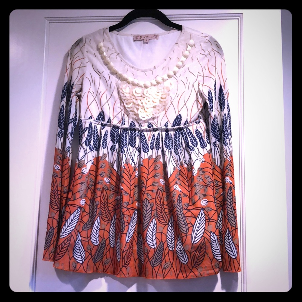 YOUNG ESSENCE Shirt